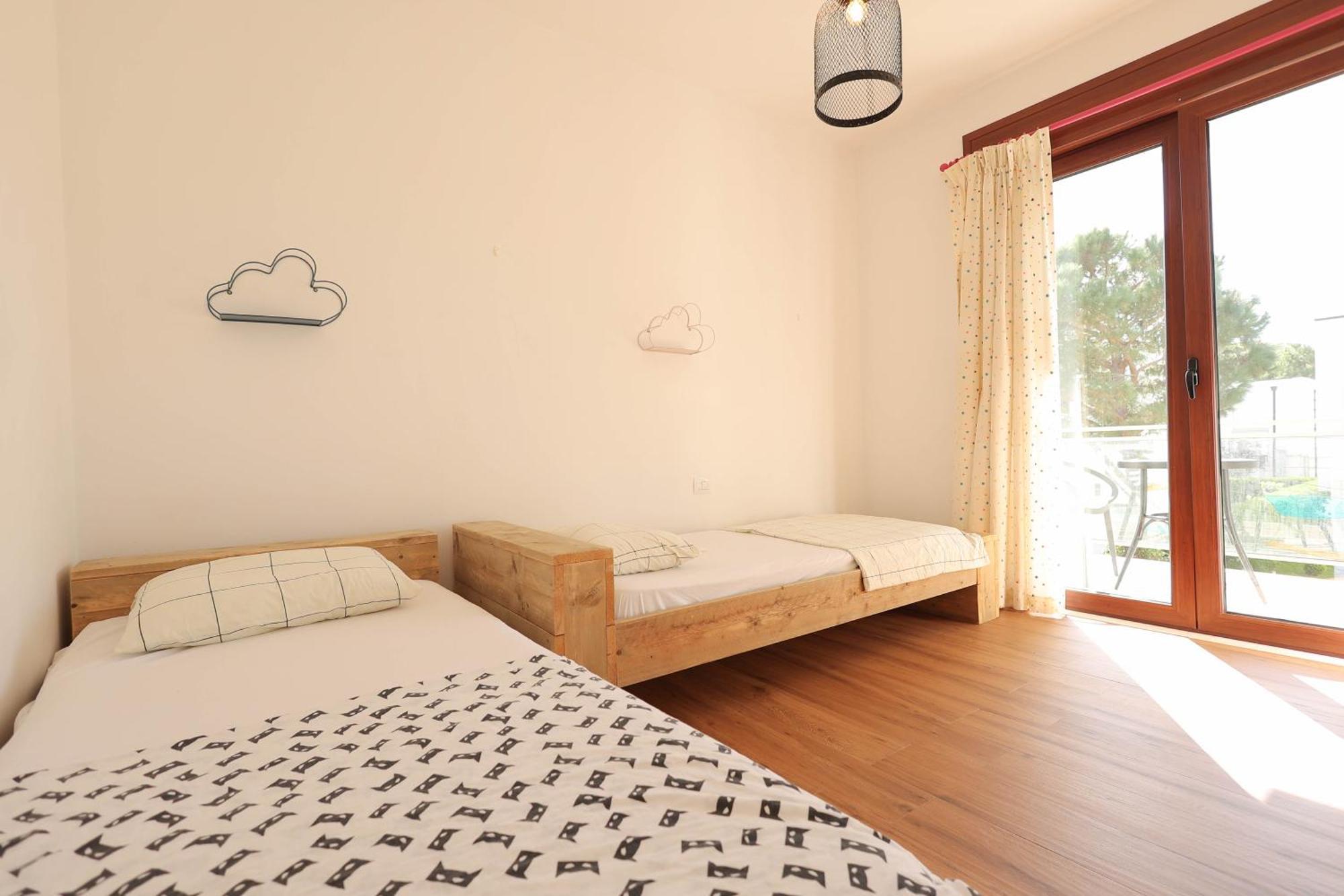 Grandstay Villa Perla Resort Durres Exterior photo